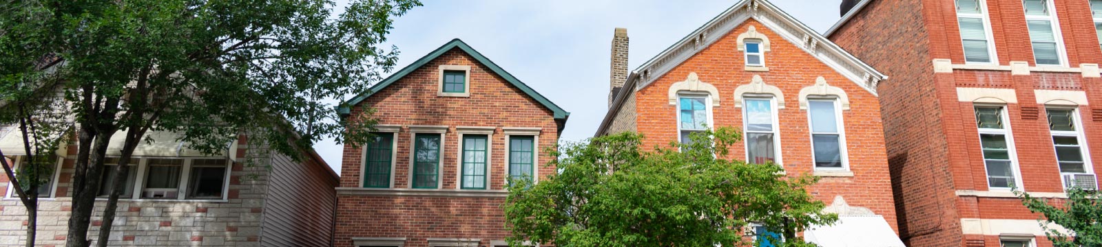 A row of homes in Chicago